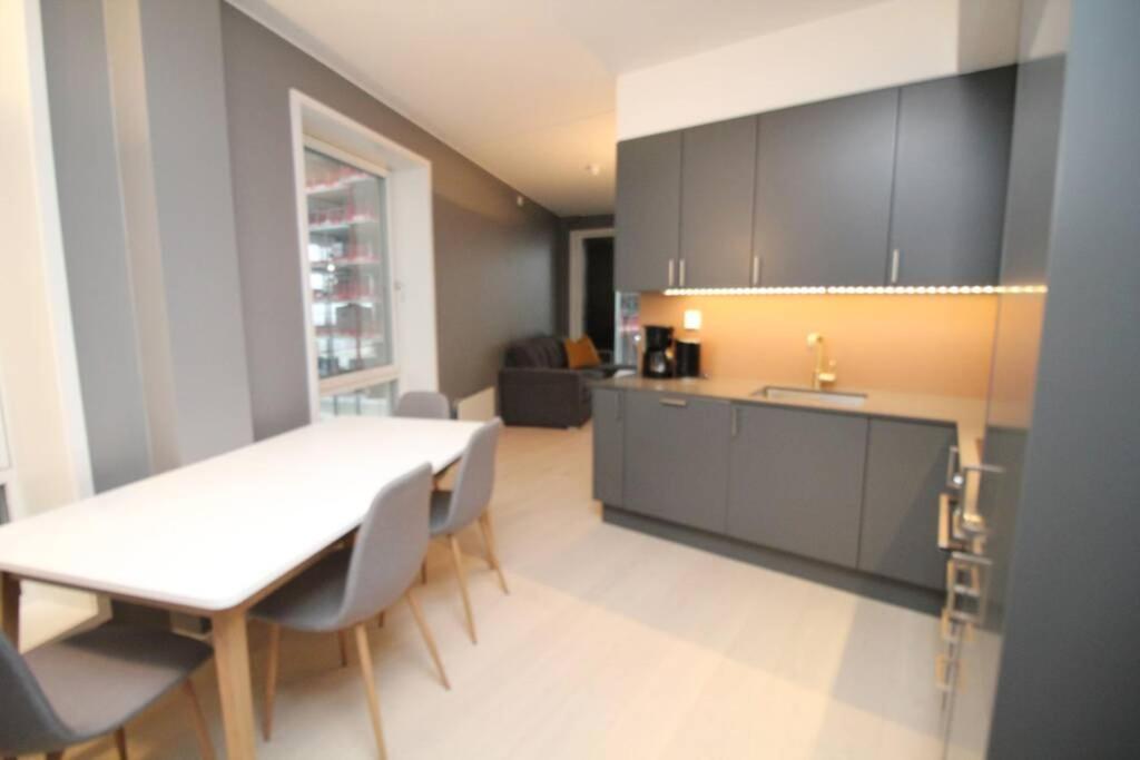 Nordic Host Apts - Opera House, Munch And Maaemo / 2Bd City Center Oslo Esterno foto